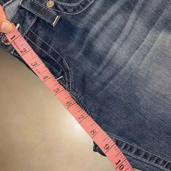 TRUE RELIGION low rise - cropped skinny leg ankle jeans - Size 30